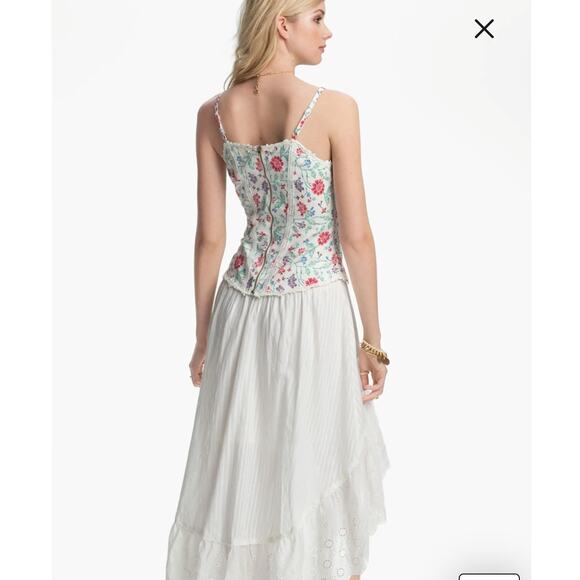 New Free People Miss Lizzy Floral Corset Top $98 SIZE 2 White Zip Lace Detail - Picture 2 of 8